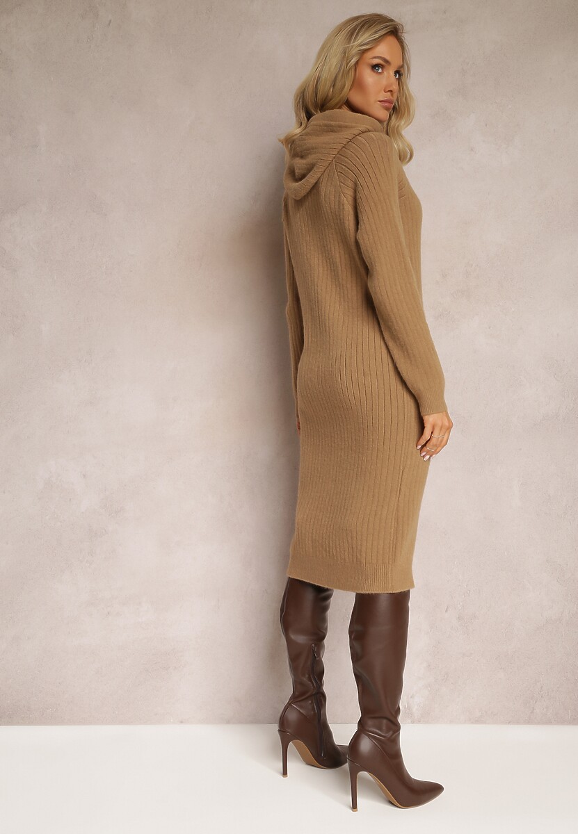 Ciemnobeżowa Wełniana Sukienka w Prążki z Kapturem Opiuda