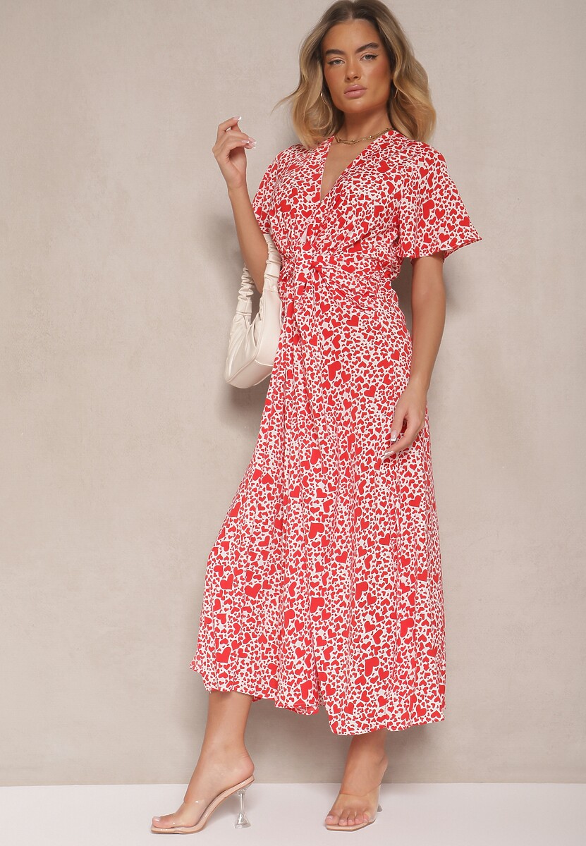 Czerwona Rozkloszowana Sukienka w Serca z Rozcięciem na Boku i Dekoltem V Sallend