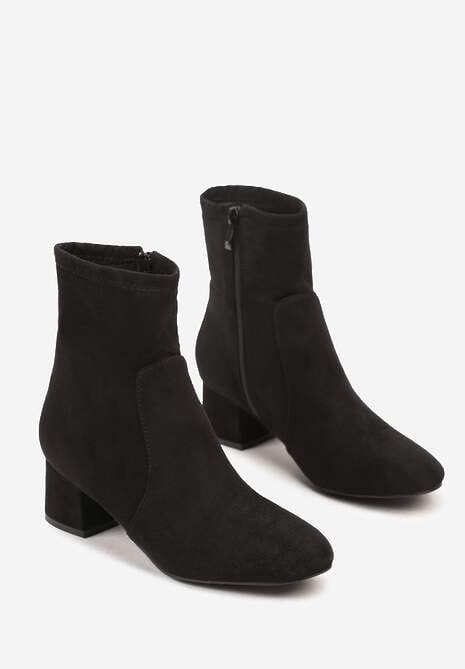 Czarne Botki Vices na Słupku Ozdobione Przeszyciem Ariske