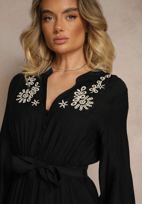 Czarna Rozkloszowana Sukienka z Wiskozą Zdobiona Haftem i Wiązanym Paskiem Elvania