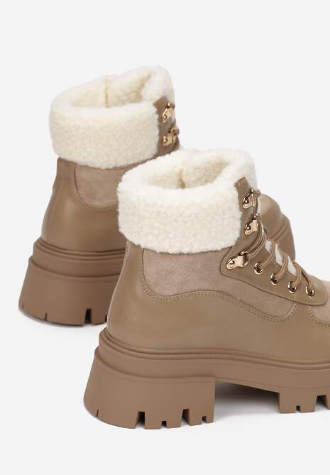 Ciemnobeżowe Sznurowane Traperki na Płaskiej Podeszwie z Futerkiem Alita