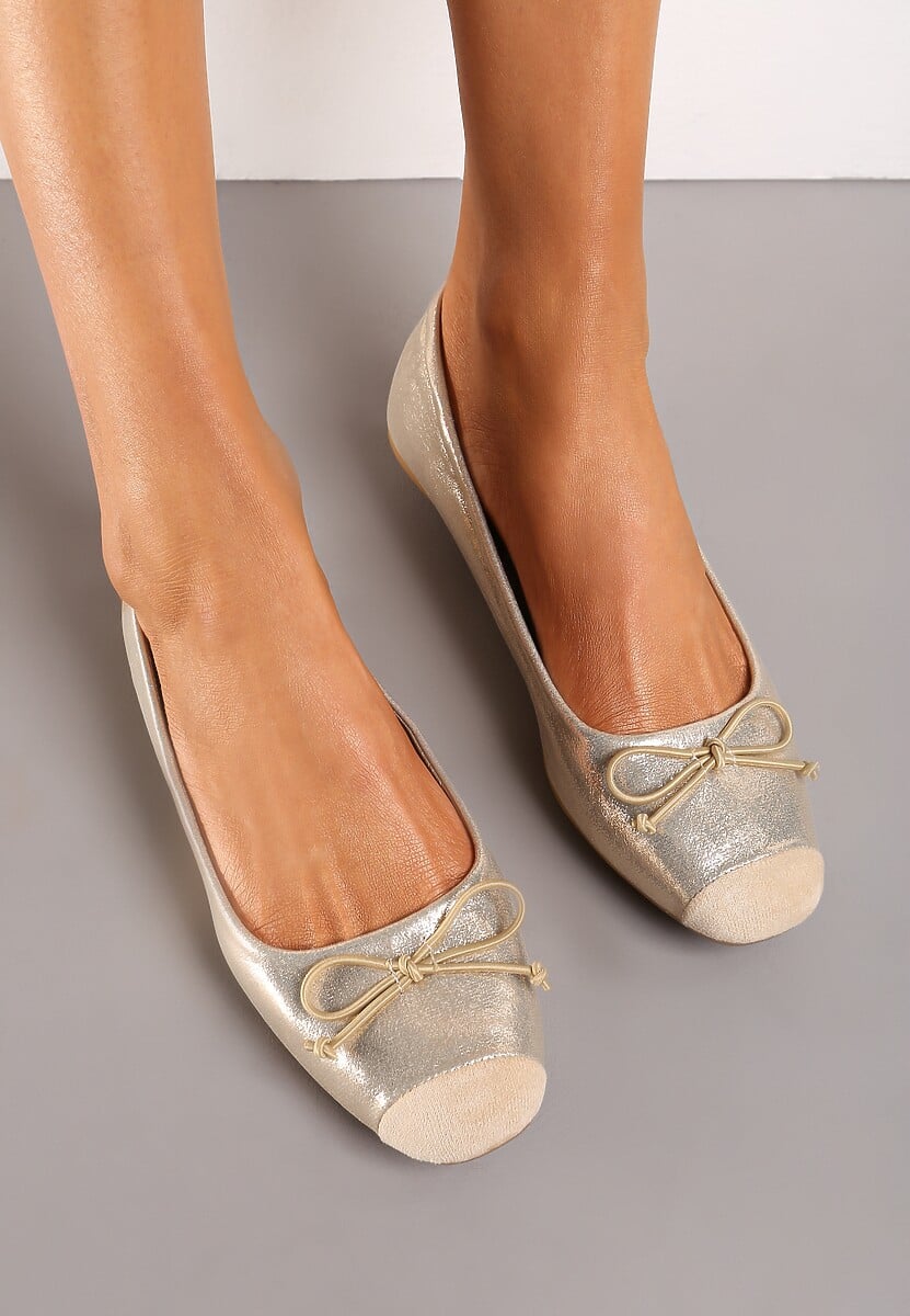 Złote Balerinki z Subtelną Kokardką Blosorina