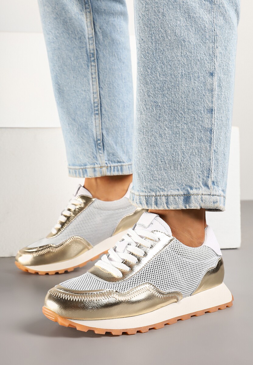 Złote Sneakersy Skórzane Ozdobione Geometrycznym Motywem Wibessa