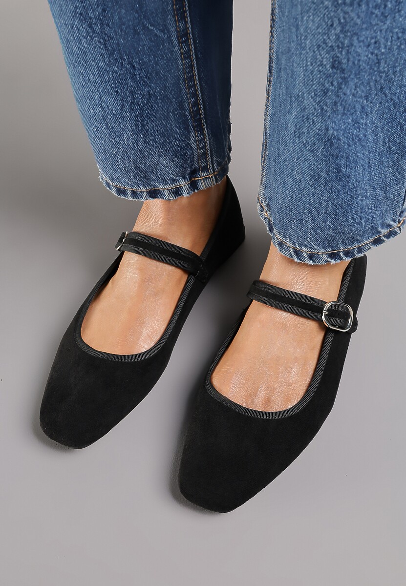 Czarne Balerinki z Zapięciem na Sprzączkę i Kwadratowym Noskiem Loratie