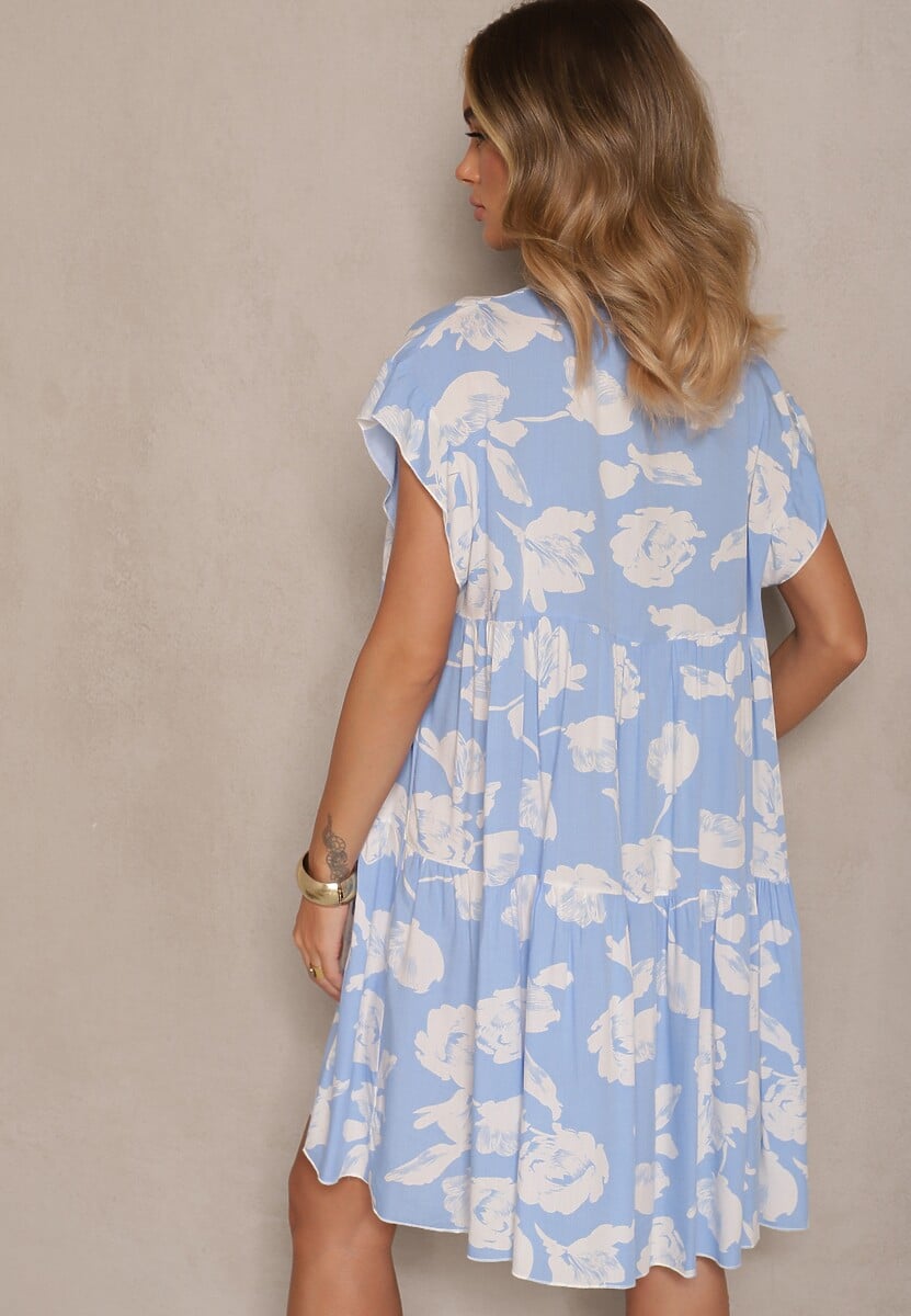 Jasnoniebieska Sukienka z Bawełny Ozdobiona Kwiatami Liranea
