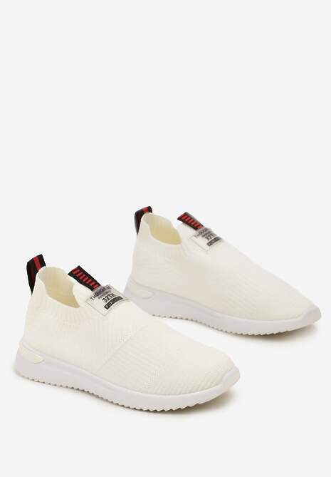 Beżowe Buty Sportowe Wsuwane z Elastyczną Cholewką i Ozdobną Wstawką na Podeszwie Zalire