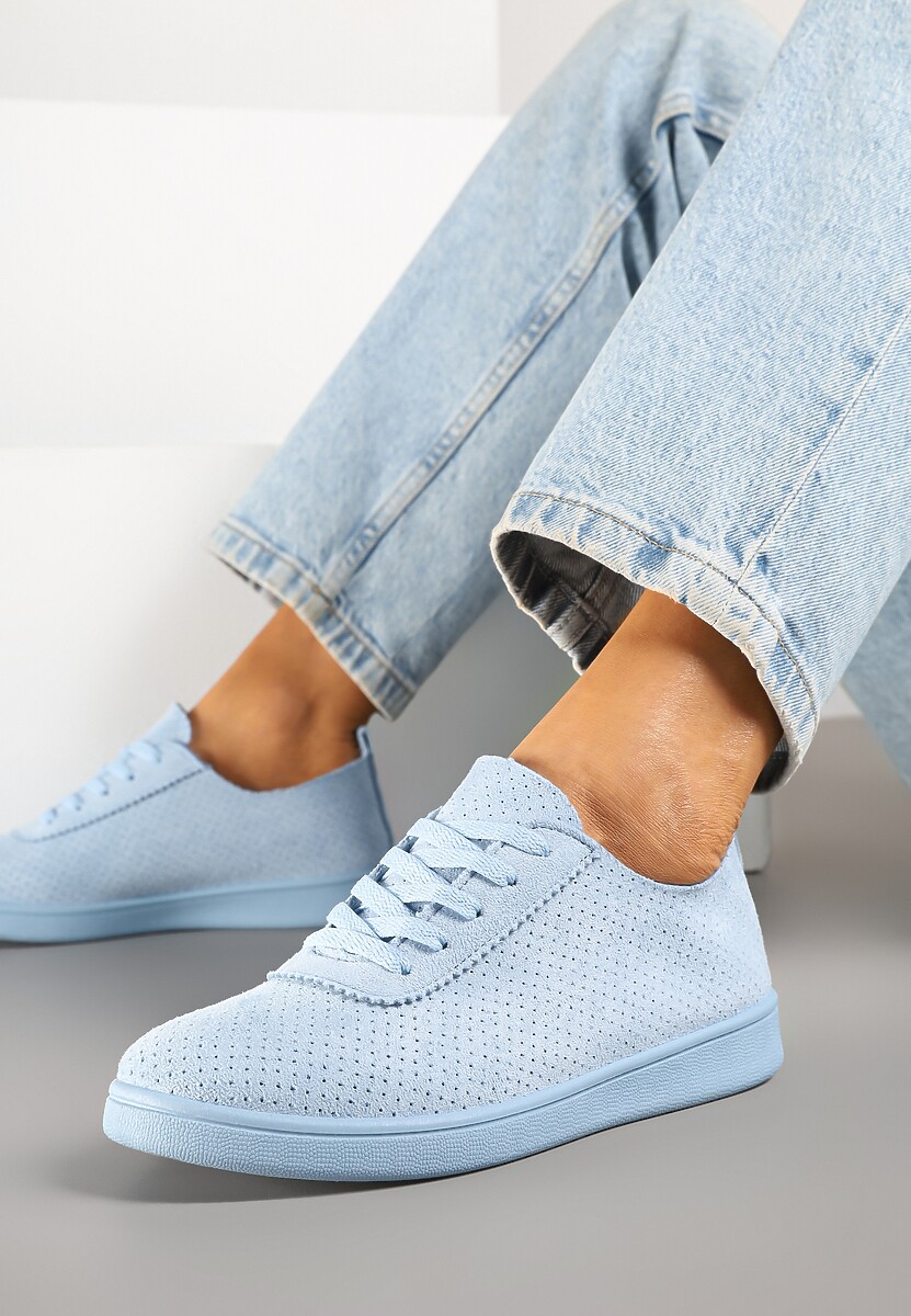 Jasnoniebieskie Tenisówki z Perforowaną Cholewką Ellivene