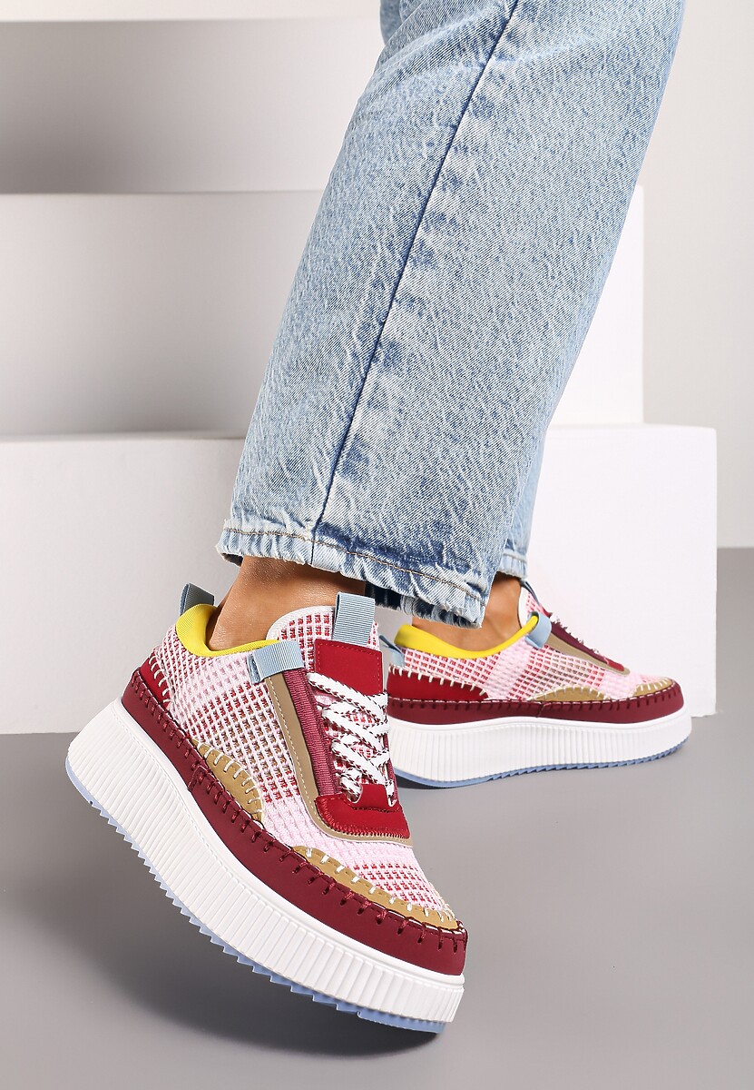 Bordowe Sneakersy na Platformie Wykończone Przeszyciami Terionna