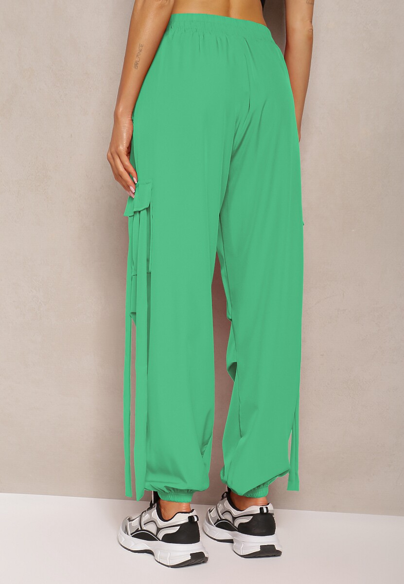 Zielone Spodnie o Fasonie Luźnych Bojówek High Waist z Wiszącymi Sznurkami Urselle