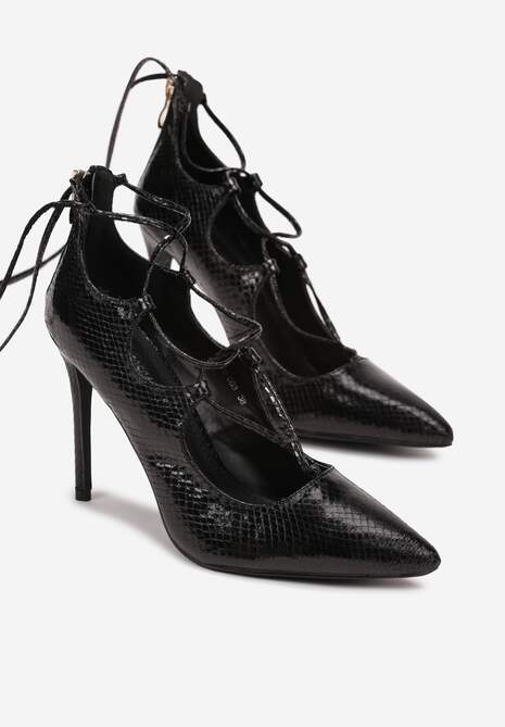 Czarne Wysokie Szpilki z Tłoczeniem Skóry Węża i Ozdobnym Wiązaniem na Łydce Xayla