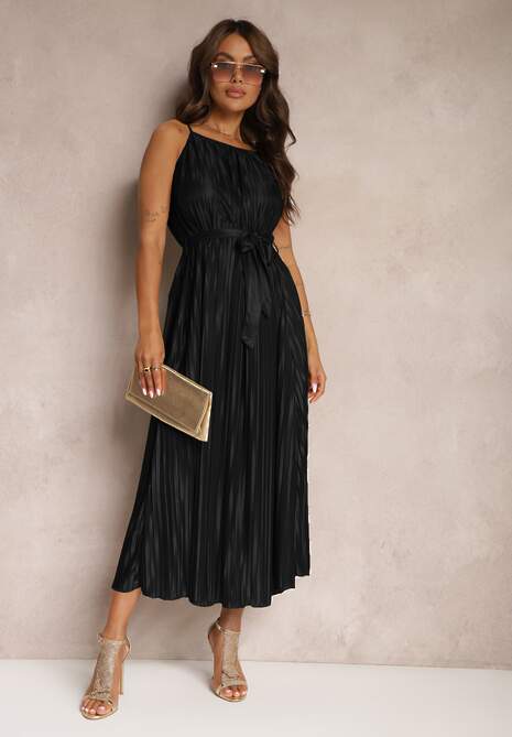 Czarna Sukienka Plisowana z Paskiem w Talii na Cienkich Ramiączkach Wasea