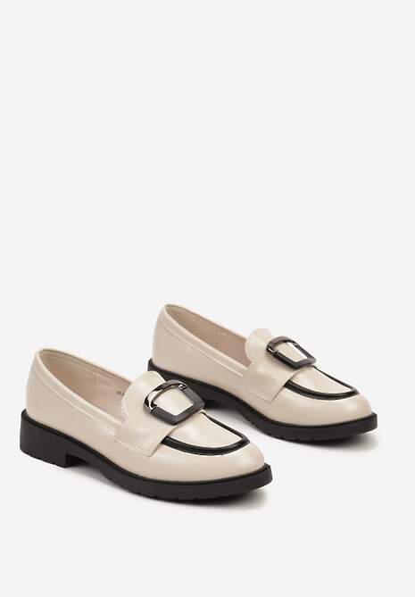 Jasnobeżowe Mokasyny na Płaskiej Podeszwie z Ozdobnym Paskiem i Skórzaną Wkładką Tinaree