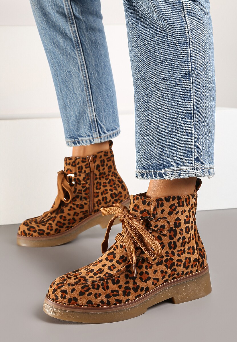 Brązowe Ocieplane Płaskie Botki Ozdobione Sznurowaniem i Wzorem w Panterkę Resivara