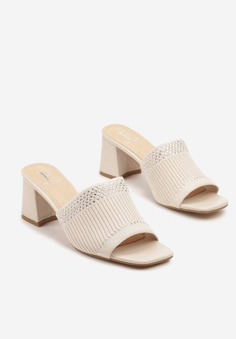 Beżowe Klapki na Słupkowym Obcasie z Elastycznym Paskiem Teonelia