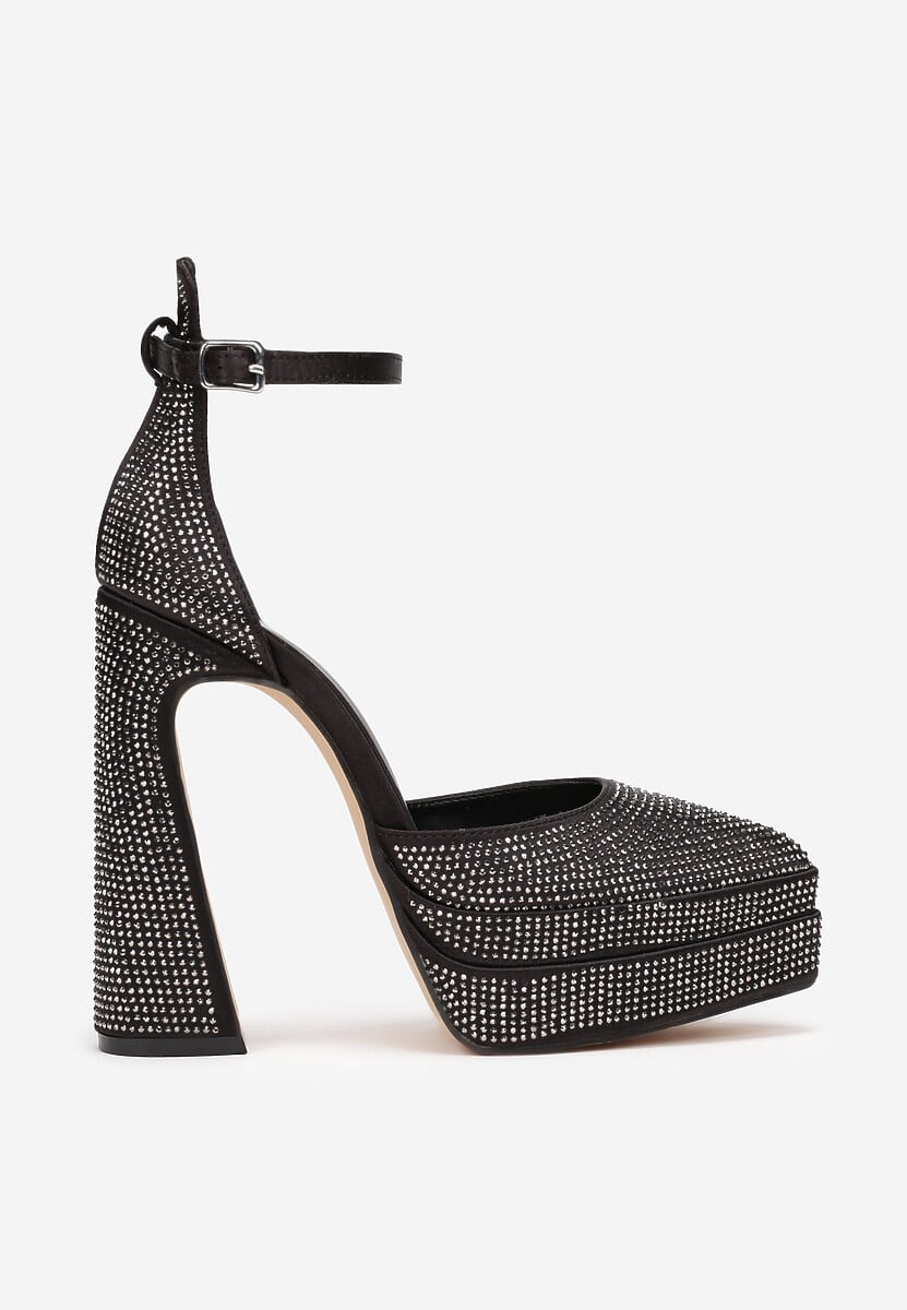 Czarne Sandały w Cyrkonie na Platformie i Słupku Irmeli