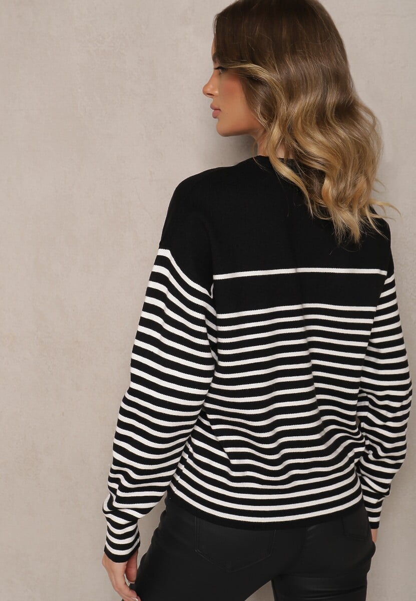 Czarny Sweter z Bawełną Ozdobiony Haftowanym Napisem i Paskami Zeanika