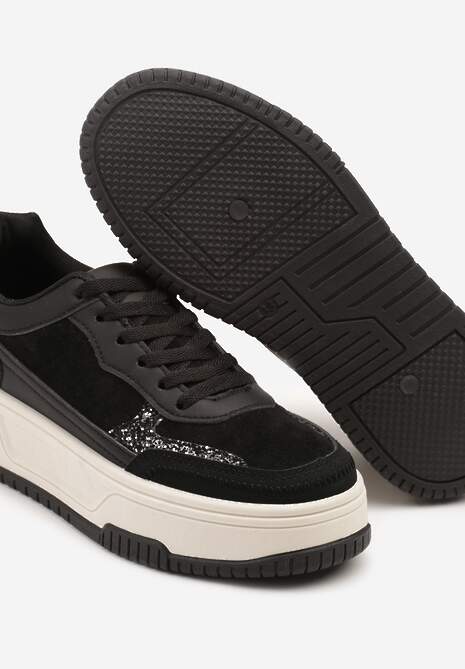 Czarno-Białe Sneakersy na Tłoczonej Platformie Ozdobione Wzorem w Panterkę Deoranae