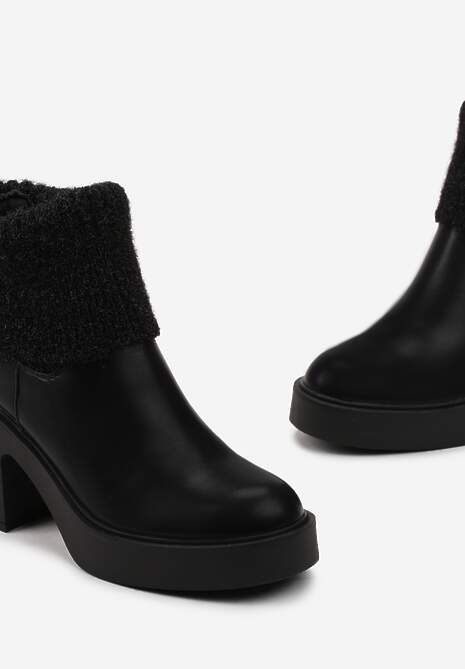 Czarne Botki z Wywijaną Pluszową Cholewką Elssane