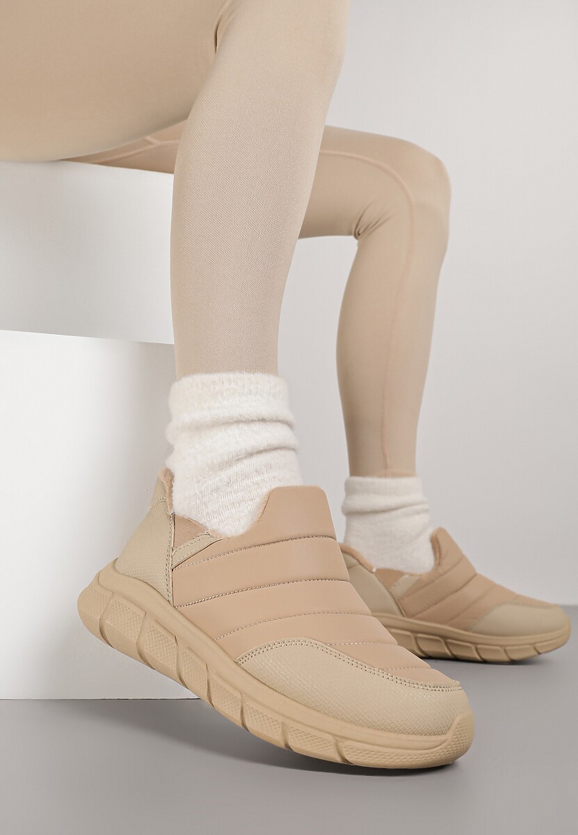 Granatowe Sneakersy Śniegowce na Platformie z Tłoczeniem i Pikowaną Cholewką Vermina