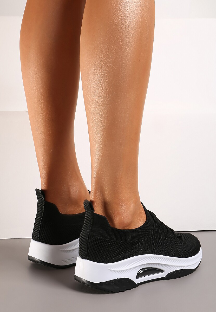 Czarne Wsuwane Buty Sportowe w Skarpetkowym Stylu z Ozdobną Podeszwą Moonlise