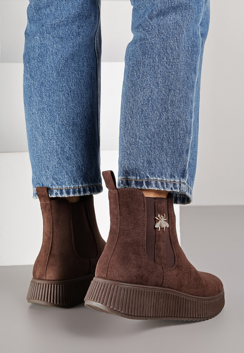 Brązowe Botki Sztyblety Vices Ozdobione Metaliczną Aplikacją Zaicera