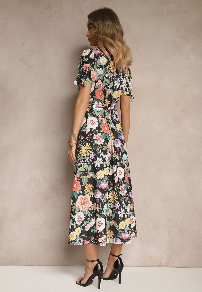 Czarna Koszulowa Sukienka w Kwiaty o Rozkloszowanym Fasonie z Paskiem Fevalirra