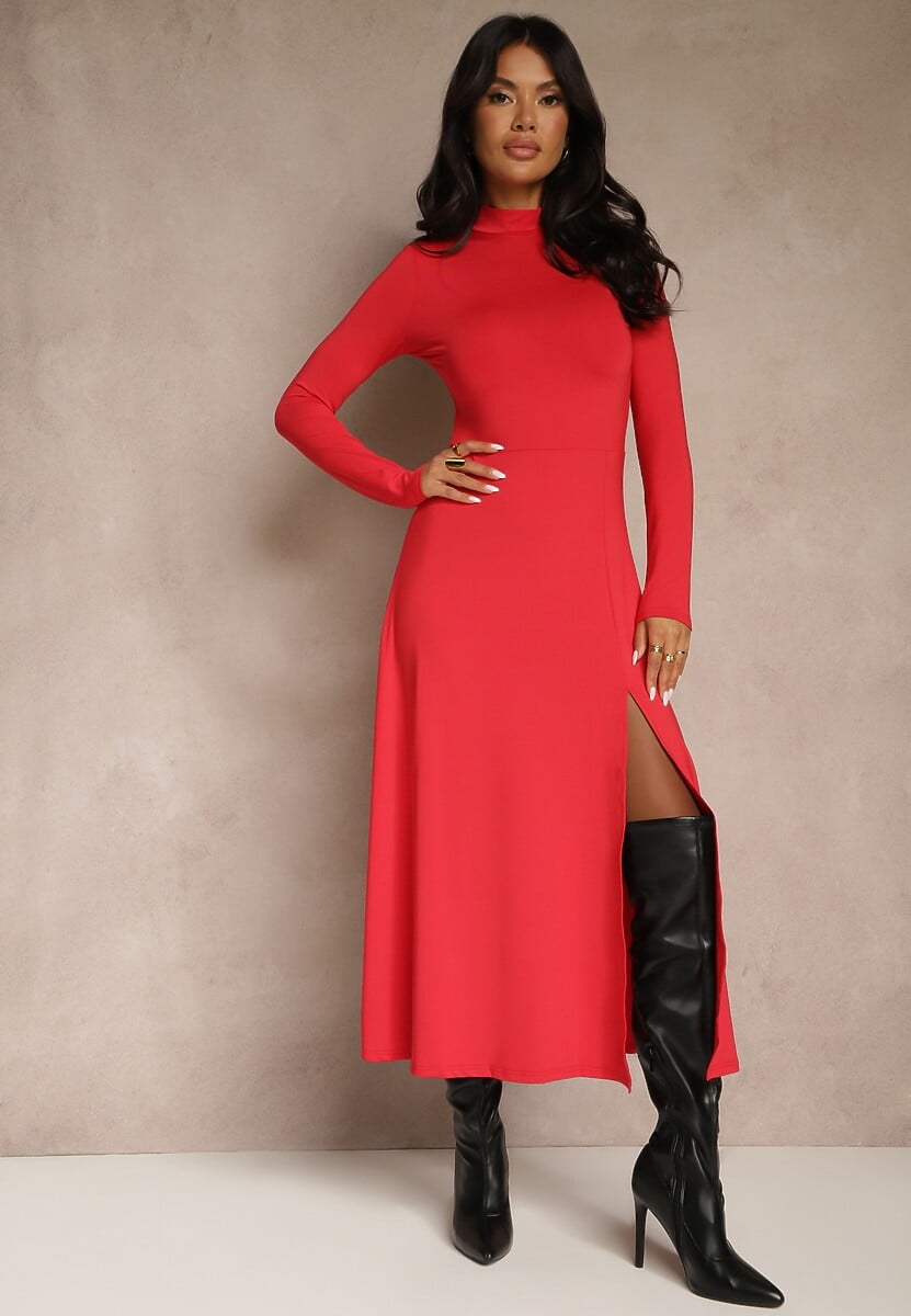 Brązowa Taliowana Sukienka z Rozcięciem na Boku i Półgolfem Saimara