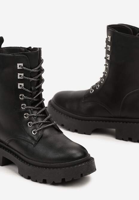 Czarne Botki Workery na Płaskiej Podeszwie Wykończone Cyrkoniami Lerissna