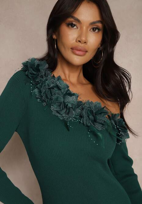 Zielona Asymetryczna Sukienka Prążkowana z Wiskozą Ozdobiona Piórami i Kwiatami 3D Neldari