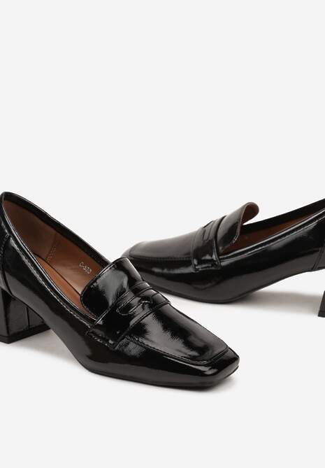 Czarne Półbuty Lakierowane na Słupku Ozdobione Kwadratowym Noskiem i Paskiem Rivara