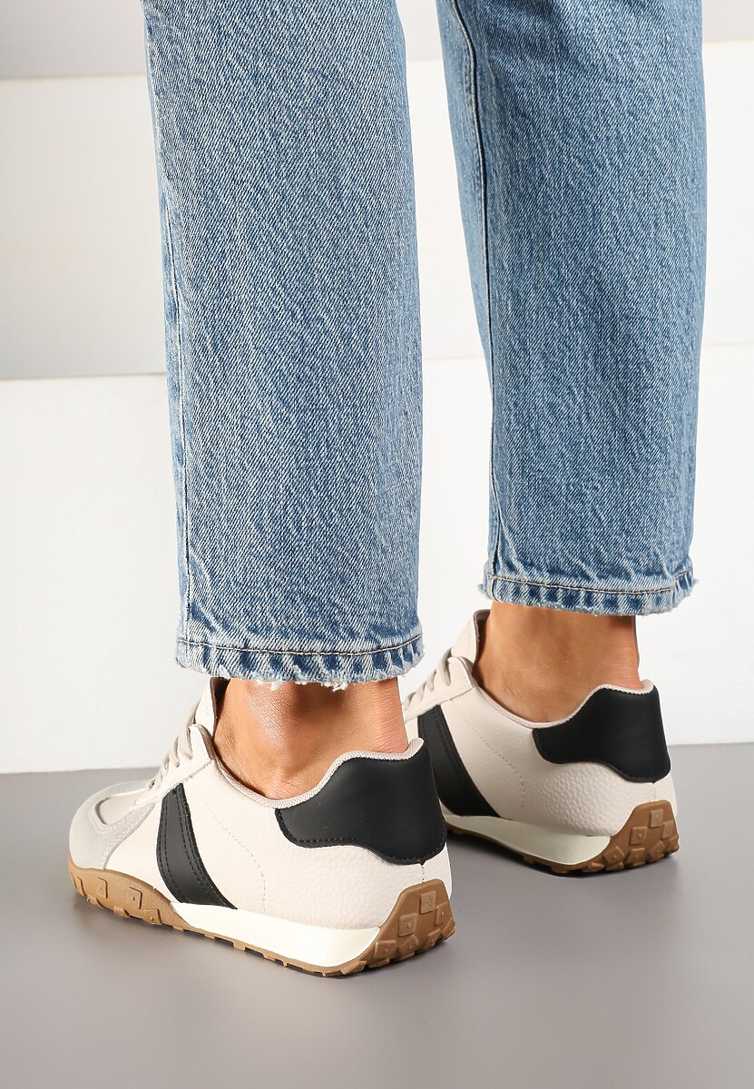 Beżowo-Czarne Sneakersy Ozdobione Paskami Ilanlin