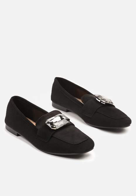 Czarne Mokasyny z Ekozamszu Zdobione Aplikacją z Dużą Cyrkonią Zidanira
