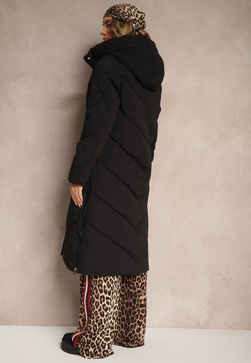 Czarna Długa Kurtka Pikowana z Nieodpinanym Kapturem Nerindale