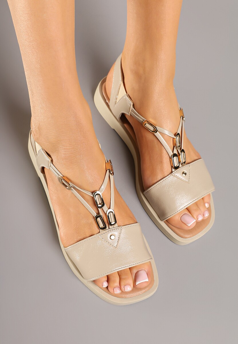 Beżowe Sandały Ozdobione Aplikacjami i Metalicznym Połyskiem Tolienne