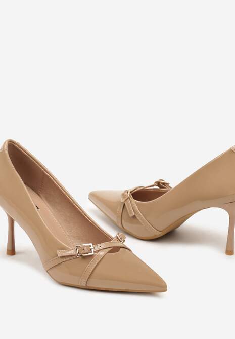 Ciemnobeżowe Lakierowane Szpilki Vices z Klamrami i Paskami Tamirella