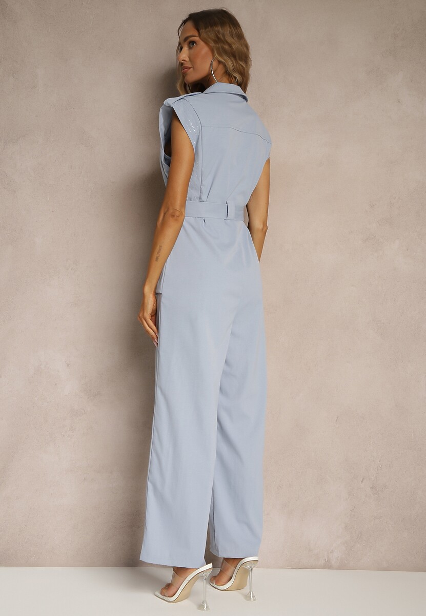 Niebieski Kombinezon Taliowany Ozdobiony Cyrkoniami i Guzikami Lumevarae