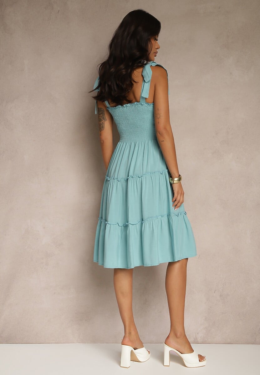 Jasnoniebieska Sukienka z Wiskozą o Rozkloszowanym Kroju na Ramiączkach z Wiązaniem Aranive