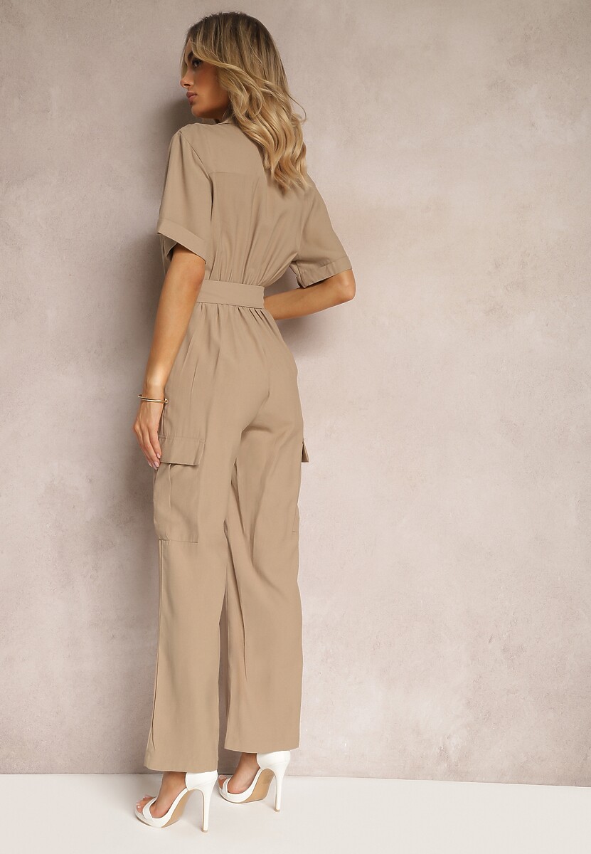 Beżowy Długi Kombinezon w Stylu Utility z Kieszeniami Cargo Paskiem i Kołnierzykiem Qillilena