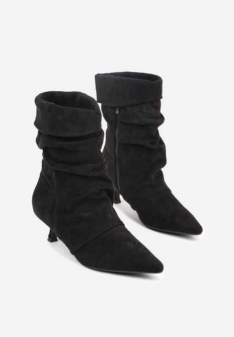 Czarne Botki do Kostki na Kaczuszce z Marszczoną Cholewką Rasela