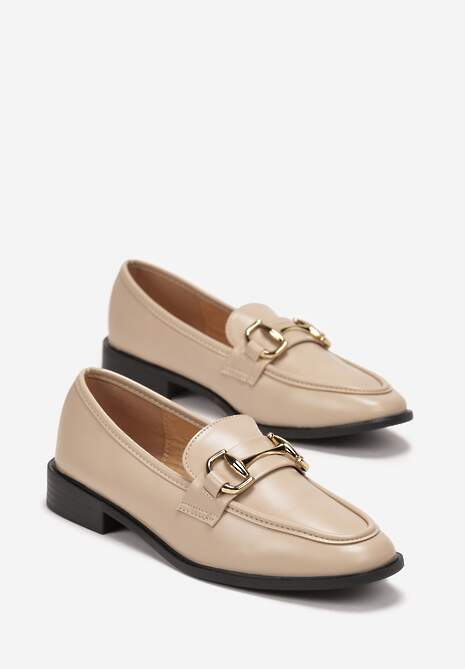 Beżowe Mokasyny z Okrągłym Noskiem i Klamerką Vosovee