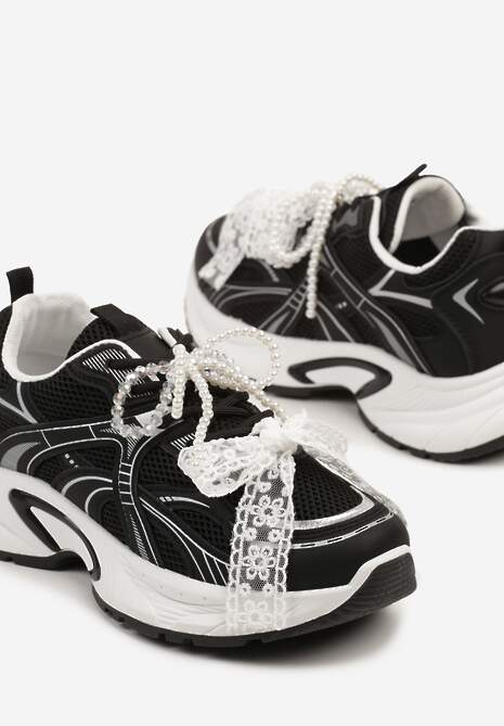 Czarne Sneakersy z Koralikami Kokardą i Geometrycznym Wzorem Sarivela
