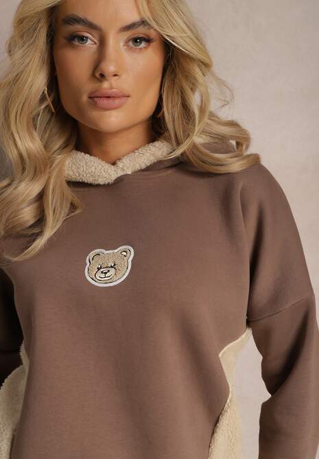 Brązowa Bluza z Bawełny z Ozdobną Naszywką z Misiem i Polarowym Kapturem Hecatia