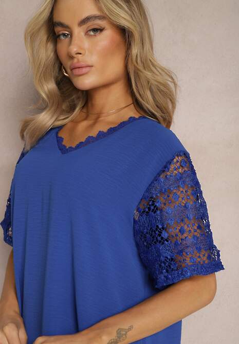 Granatowa Pudełkowa Sukienka Mini z Koronkowymi Wykończeniami Oirelyn