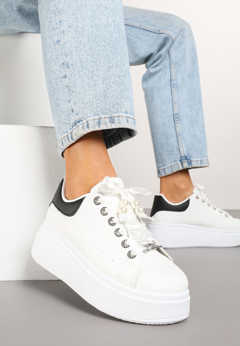 Biało-Czarne Sneakersy na Platformie z Ozdobnymi Cyrkoniami Aviriel
