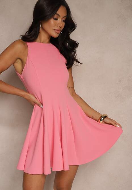 Różowa Sukienka z Wiskozą o Rozkloszowanym Kroju Miliviela
