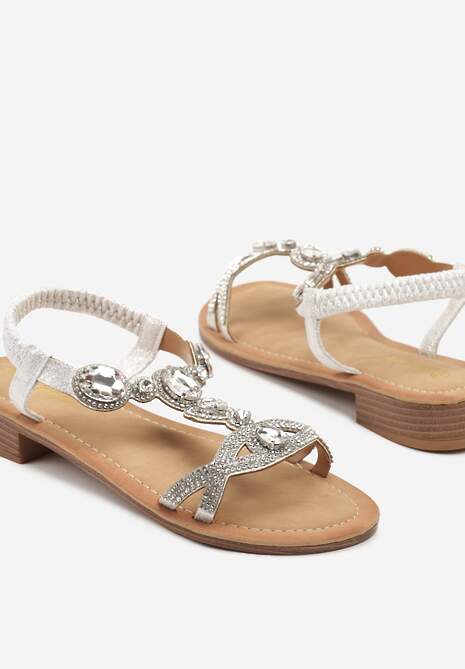 Srebrne Sandały na Płaskiej Podeszwie Zdobione Cyrkoniami Tanoriela