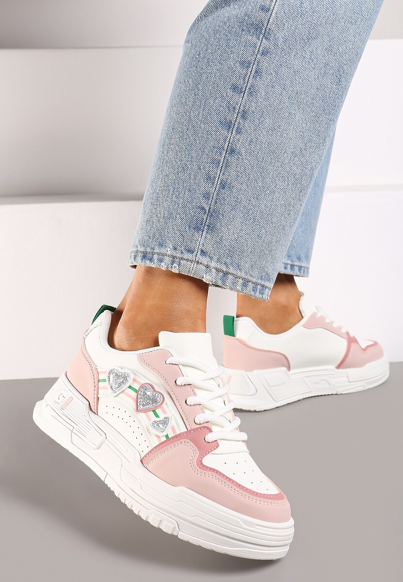 Biało-Czarne Sneakersy z Błyszczącymi Serduszkami Iriene