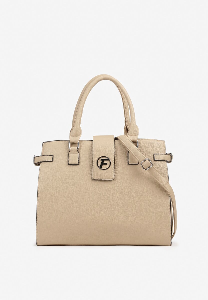 Czarna  Torebka Ozdobiona Klapą i Metaliczną Wstawką Jonavia