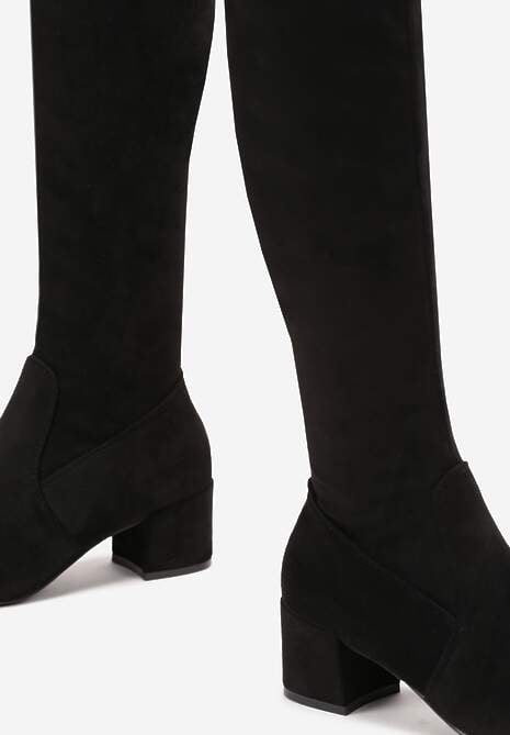 Czarne Dopasowane Kozaki na Niskim Słupku Linae