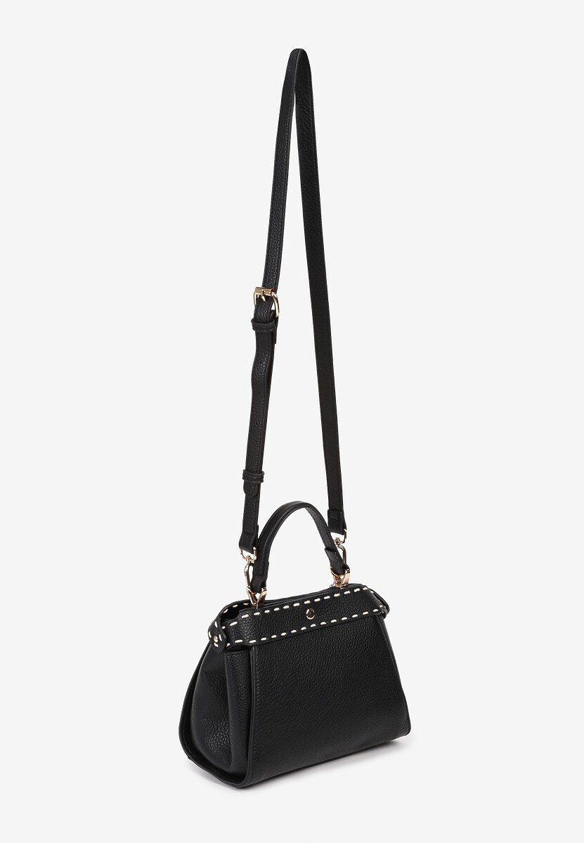 Czarna Mała Torebka ze Złotą Zawieszką Na Pasku i Rączce Alvanie